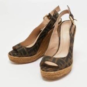 Fendi Zucca Canvas Espadrille Wedge Peep-Toe Sandals Sz 38/US 8